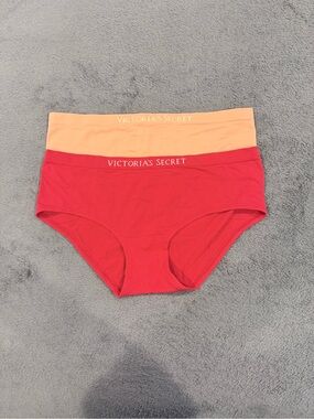 Victoria’s Secret Hipster Panties – Bundle of 2 | NWT 🏷️